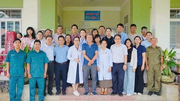 ĐOÀN Y, BÁC SĨ BỆNH VIỆN CHỢ RẪY VÀ THÀNH ĐOÀN TP. HỒ CHÍ MINH KHÁM BỆNH, PHÁT THUỐC TẠI XÃ BA VÌ, TỈNH QUẢNG NGÃI (26 – 28/9/2025)